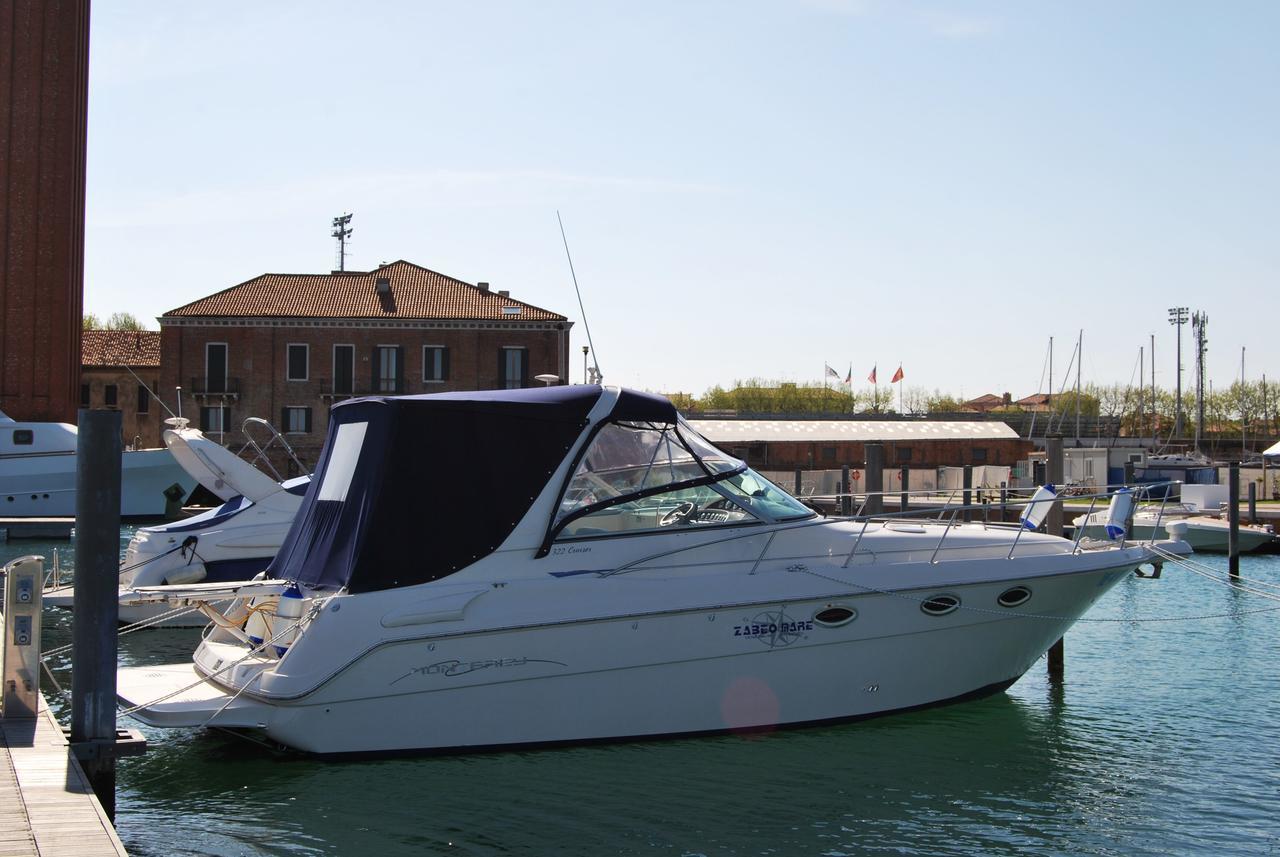 Boathotels Marina Sant'elena Hotel na wodzie *
